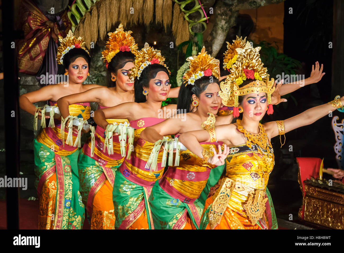 Traditioneller Tanz (Legong Tanz und Ramayana). Stockfoto