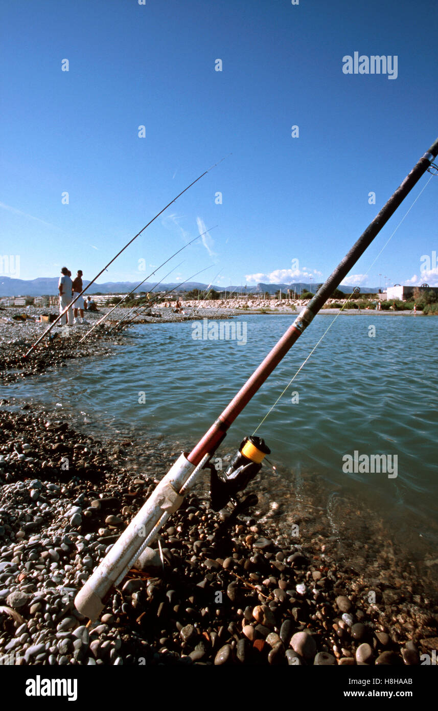 Fischer am Strand, Nizza, Frankreich, Europa Stockfoto