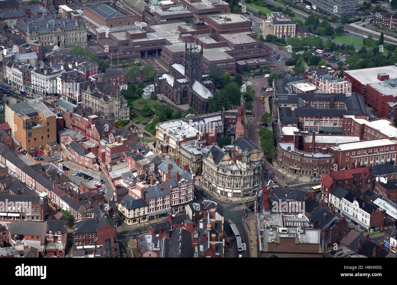Eine Luftaufnahme des Stadtzentrum von Wolverhampton am Zusammenfluss von Lichfield Street und Stafford St England Uk 09.09.92 Stockfoto