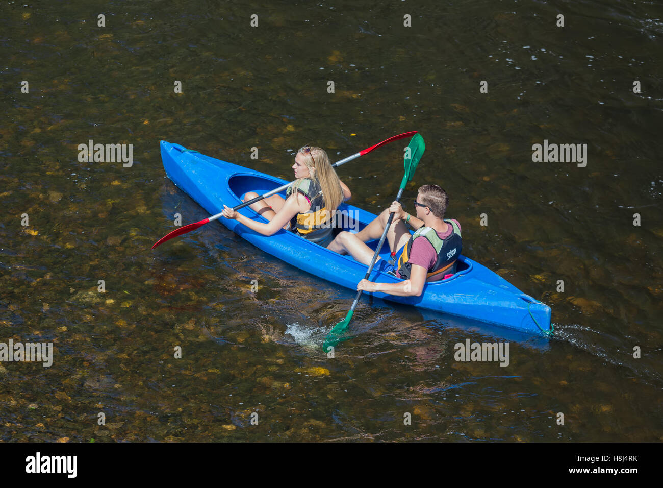 Kajak ardennen -Fotos und -Bildmaterial in hoher Auflösung – Alamy