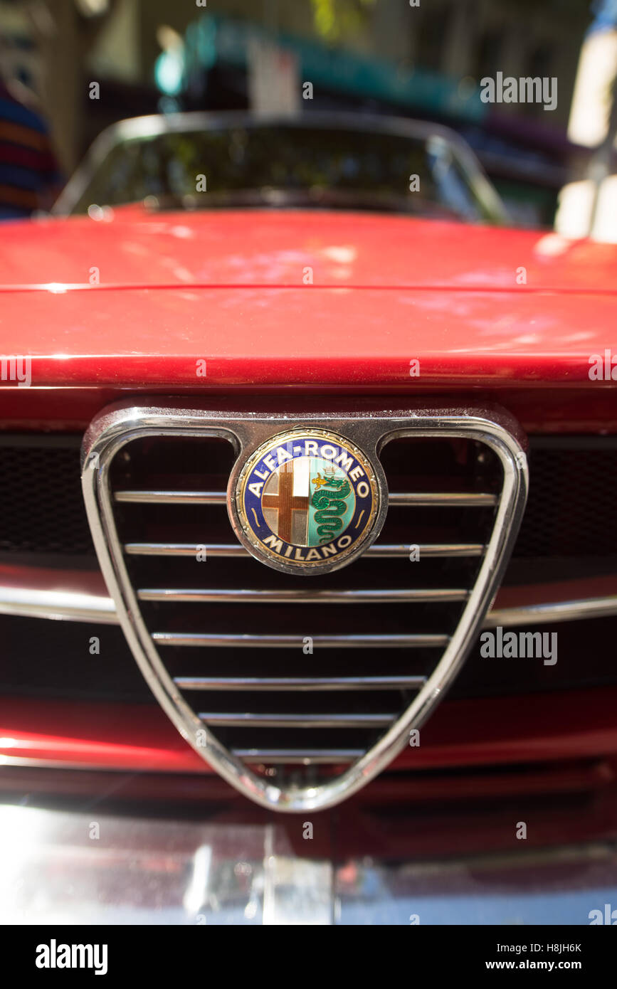 Alfa Romeo 105 GTV-front-End-Abzeichen und grill Stockfoto