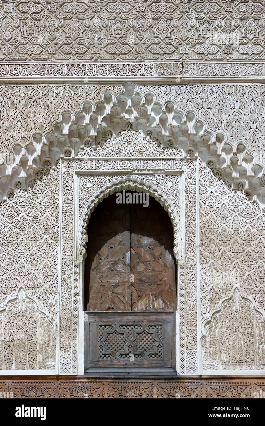 Architektur in der alten Medina von Fes. Stockfoto