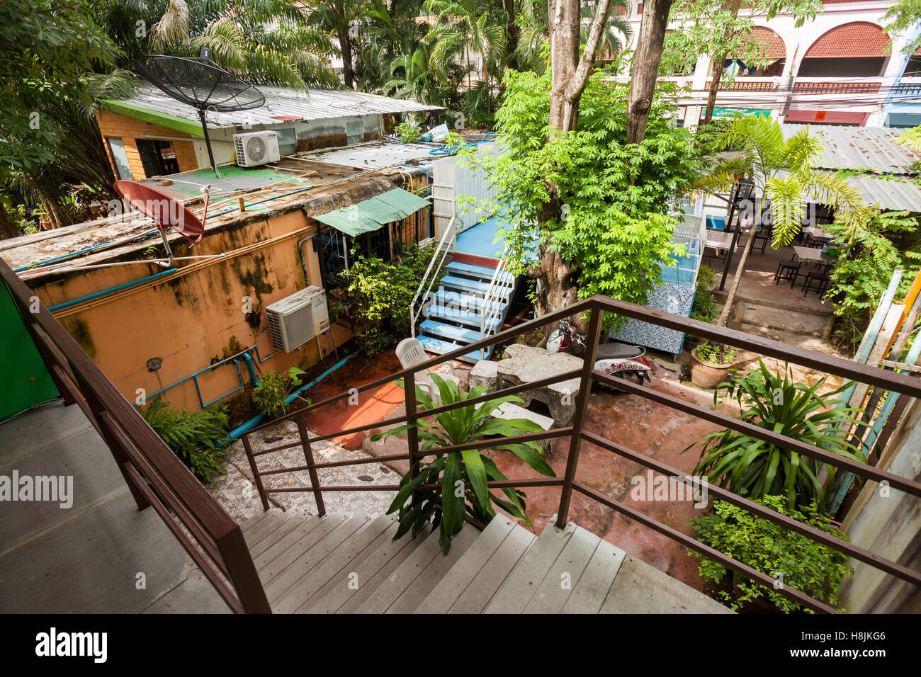 PHUKET, THAILAND - 16. Oktober 2016: Garten am 16. Oktober 2016 in Eden Herberge, die Stadt Phuket, Thailand. Stockfoto