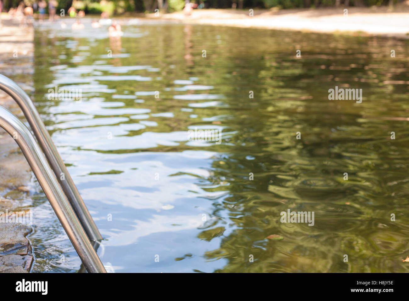 Natürlichen Pools des Gevora-Flusses ein Sommertag, Badajoz, Spanien Stockfoto