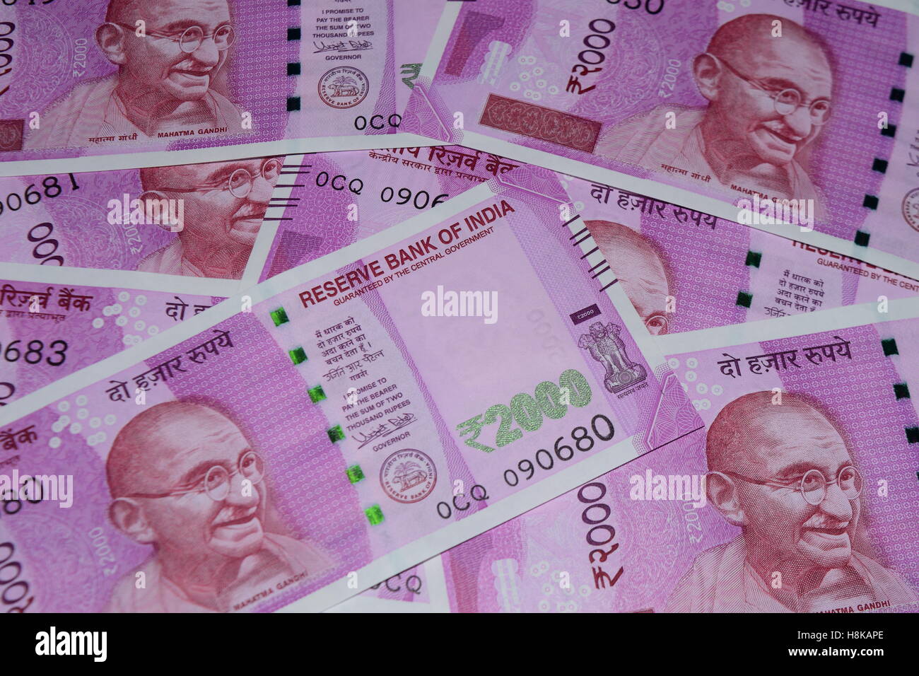 2000 Rupien indischer Währung Banknoten zweitausend Rupie Währungen Indien Stockfoto