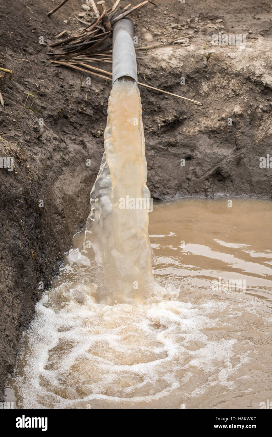 Meki Batu, Äthiopien - Bewässerungs-System für die Felder in der Obst- und Gemüse-Erzeuger-Genossenschaft in Meki Batu. Stockfoto