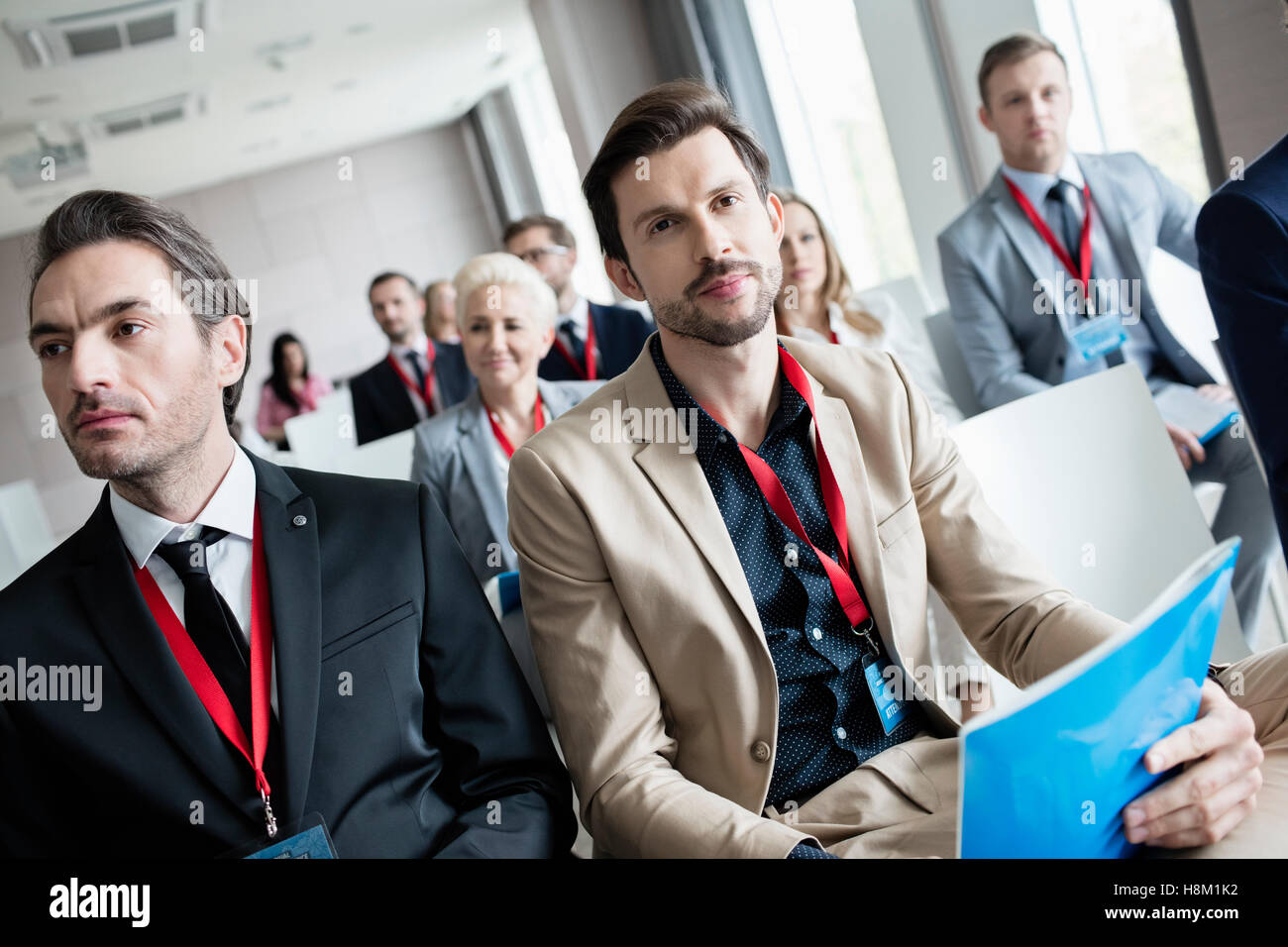 Menschen an Geschäftsseminar im Convention center Stockfoto