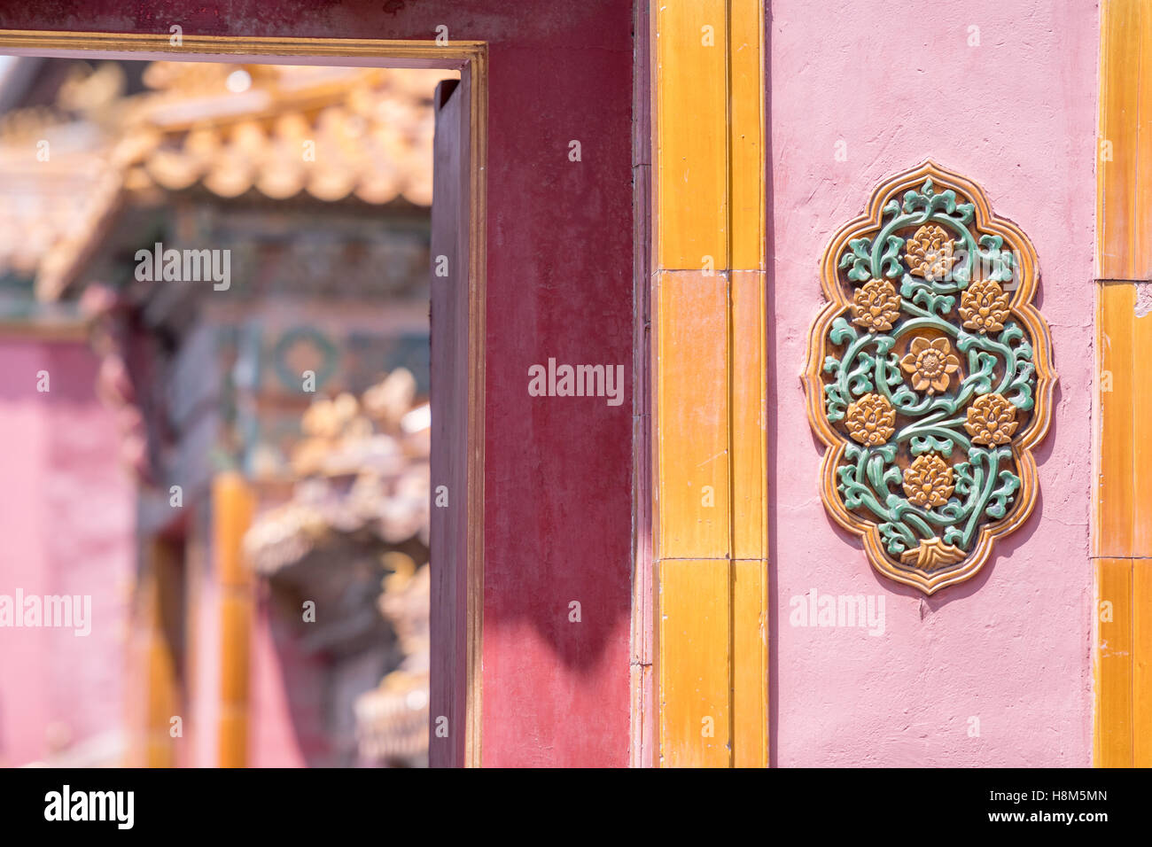 Peking China - Detail der verzierte Architektur des Palastmuseums in der verbotenen Stadt gelegen. Stockfoto