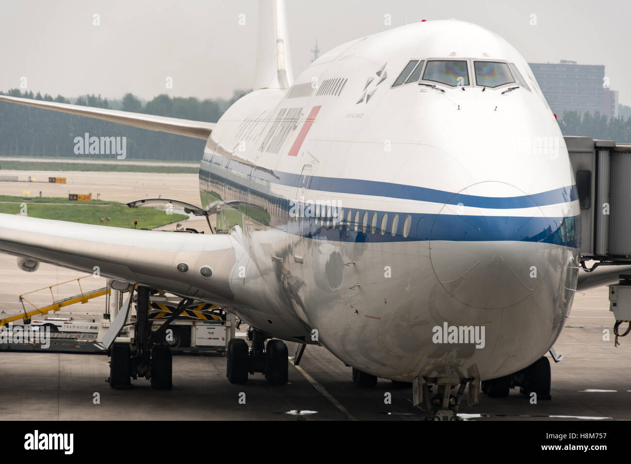 Peking, China-747 Jumbo Jet am Flughafen von Peking in die Stadt Peking. Stockfoto