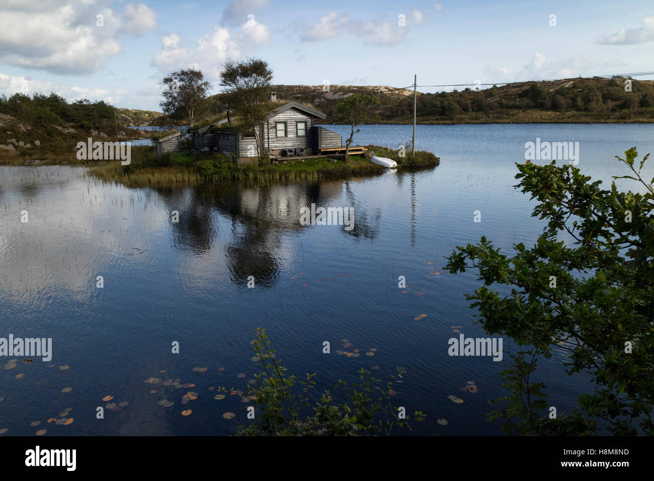 Abgelegenen Haus am Meer in Lindesnes, Norwegen Stockfoto