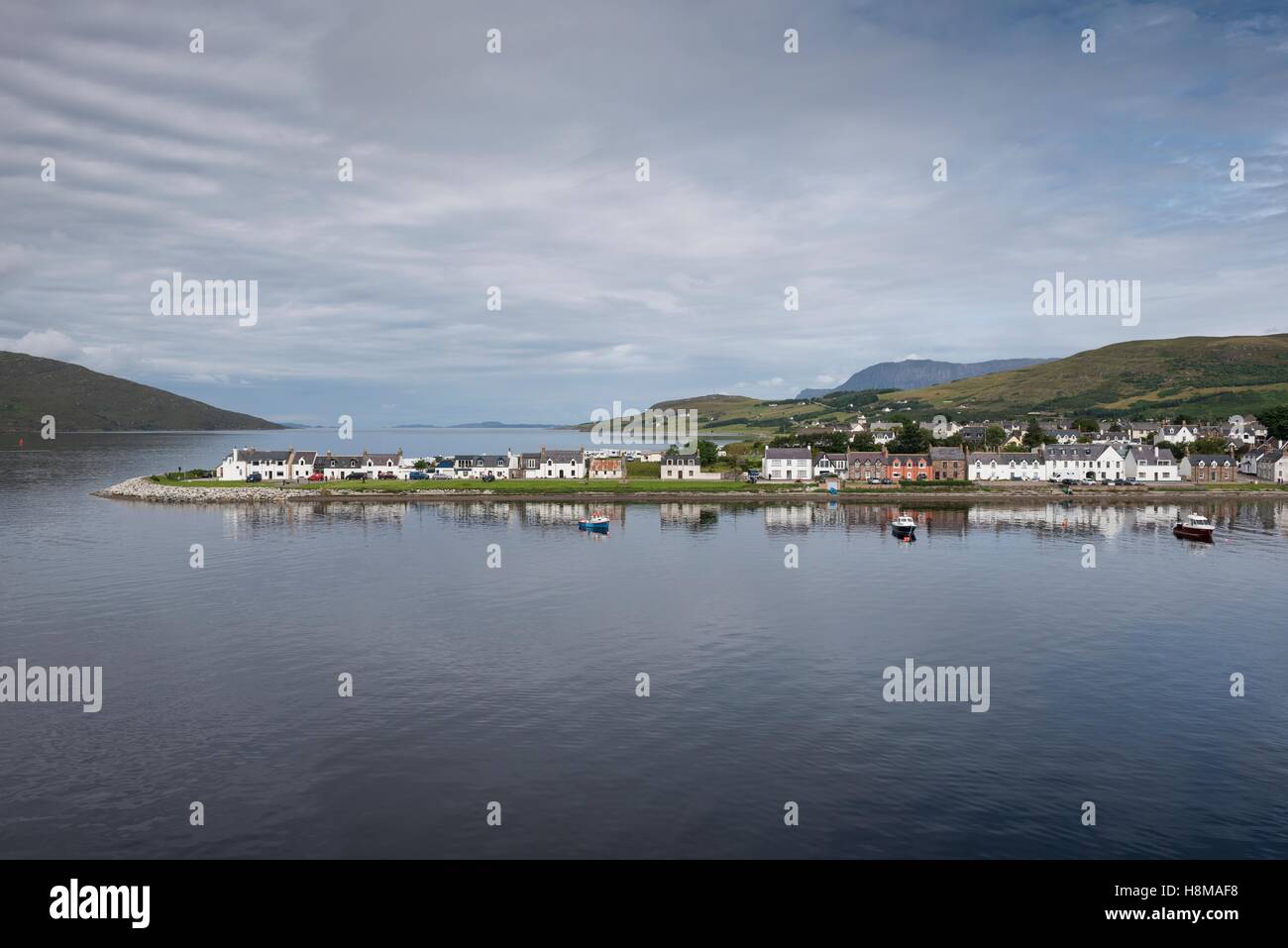Ullapool Hafen am Loch Broom im nordwestlichen Hochland, Ross und Cromarty, Schottland, Vereinigtes Königreich Stockfoto