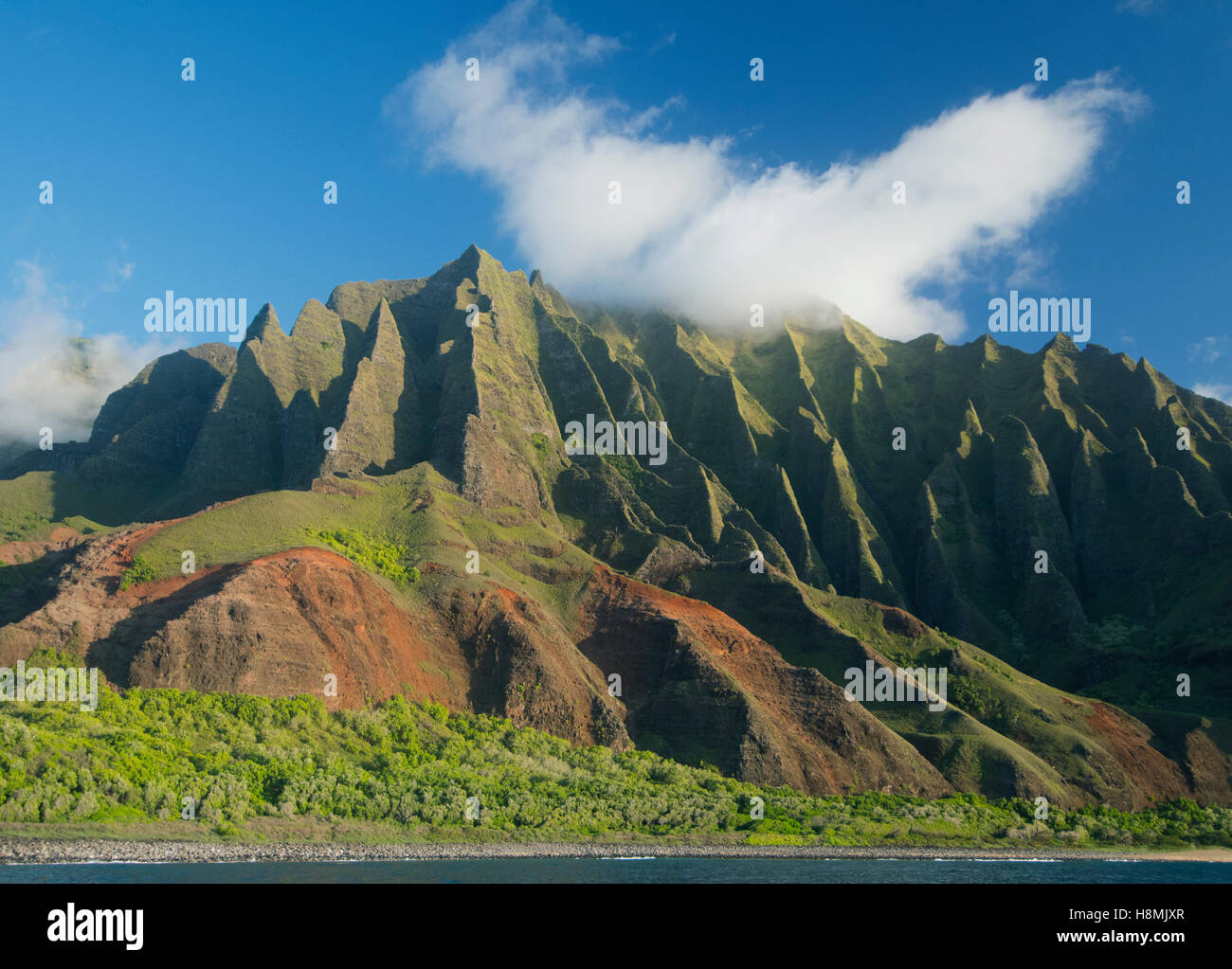 Geriffelte Klippen, Kalalau Valley, Na Pali Coast, Kaua'i, Hawaii Stockfoto