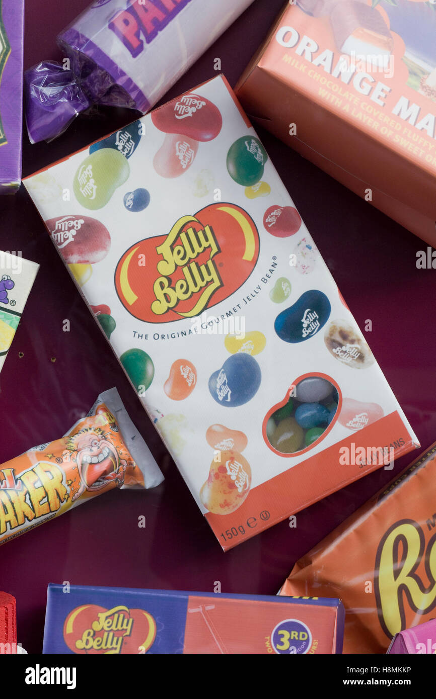 Nostalgische süße Schaufenster "Old Fashioned Süßwarenladen, Jelly Belly Geleebohnen Stockfoto