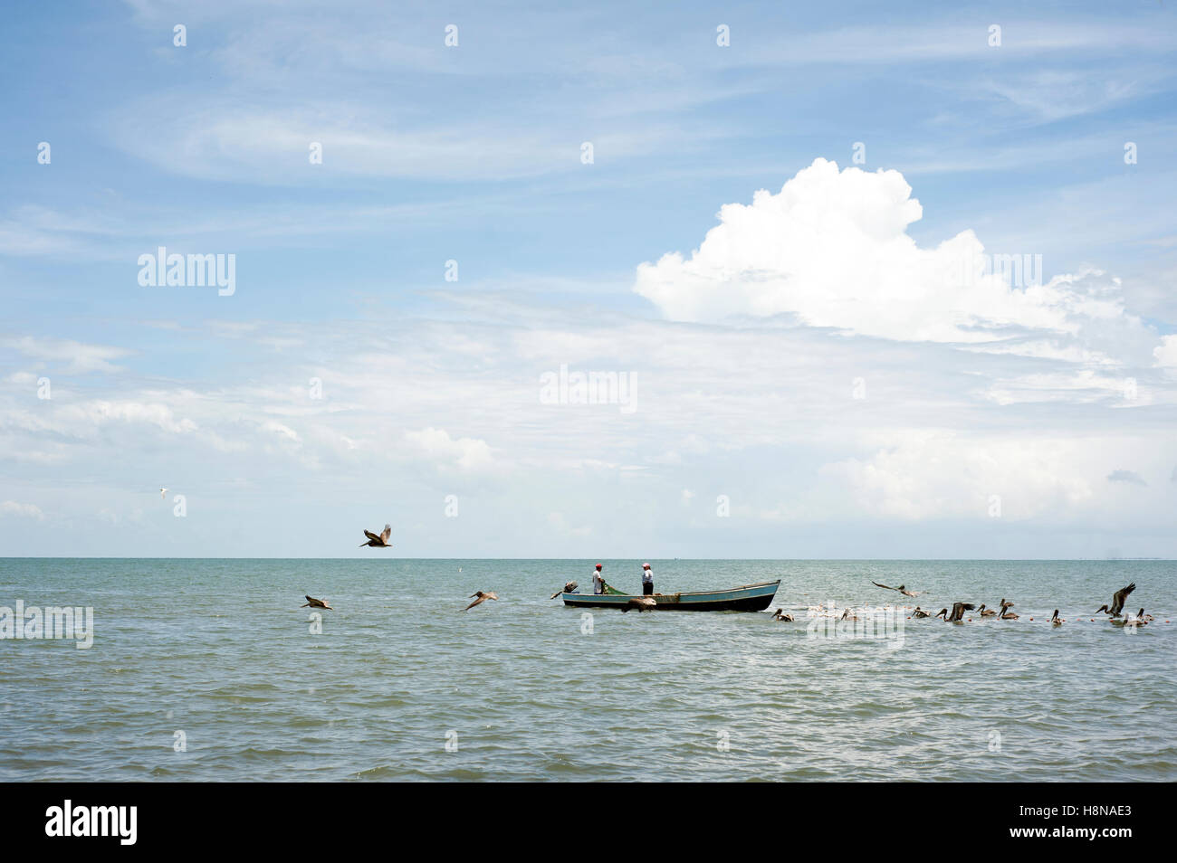 Fischerboote in der Karibik Livingston, isabal Abteilung in Guatemala. Stockfoto Fischerboote in der Karibik Livingston, isabal Abteilung in Guatemala. Stockfoto