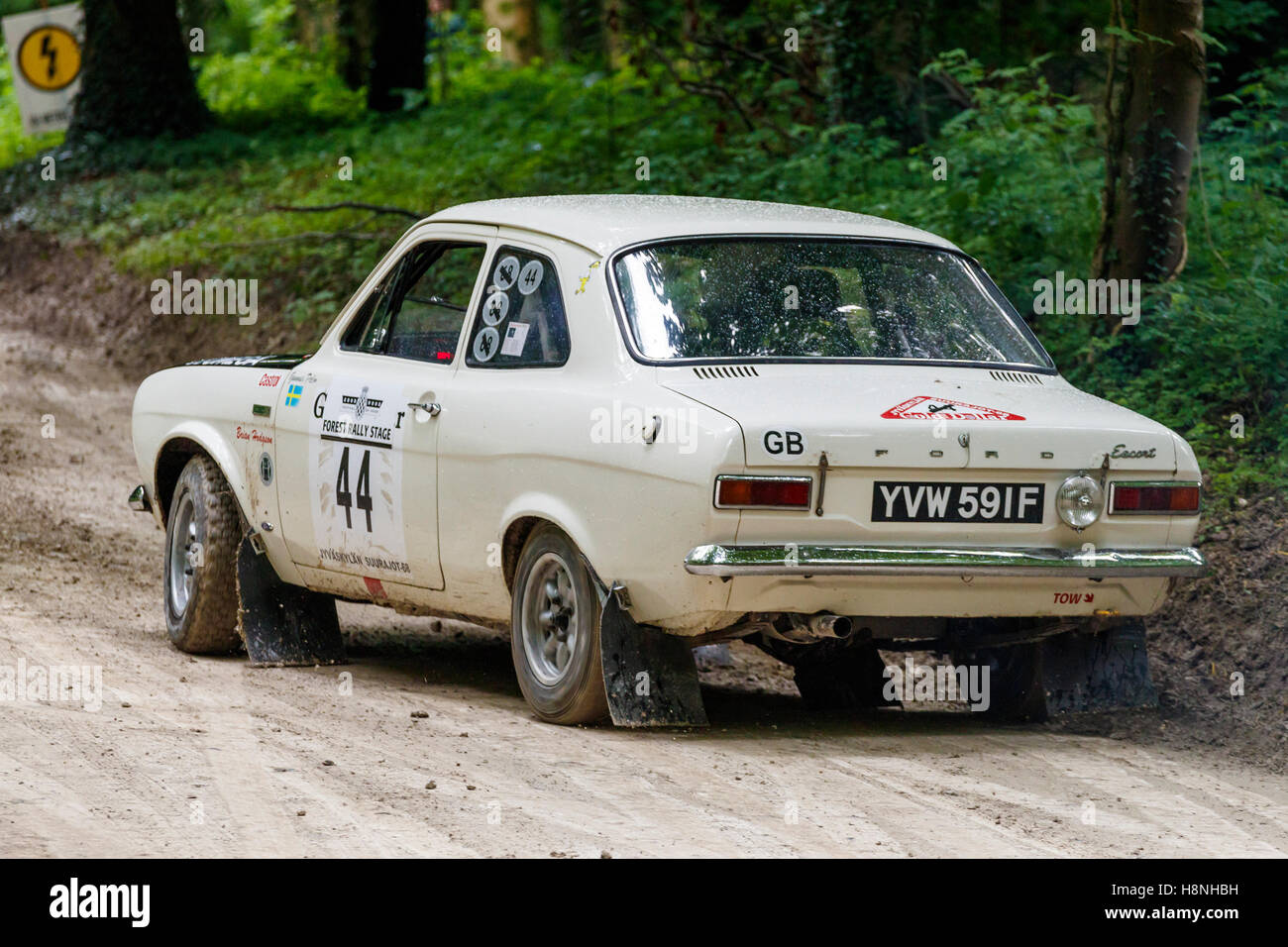 1968 Ford Escort MkI Twin-Cam mit Fahrer David Watkins auf der Rallye-Bühne des 2016 Goodwood Festival of Speed, Sussex, UK Stockfoto