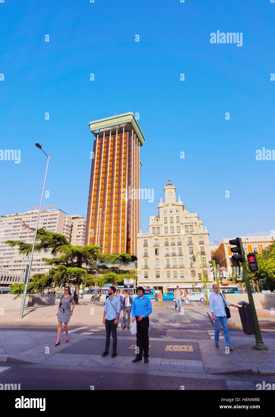 Spanien, Madrid, Plaza de Colon, Blick auf die Torres de Colon Gebäude. Stockfoto