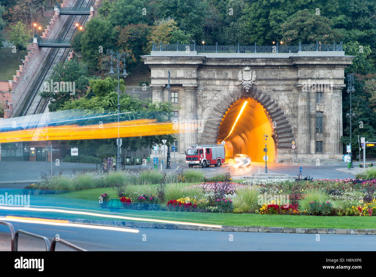 Adam Clark Tunnel unter dem Burgberg. Stockfoto