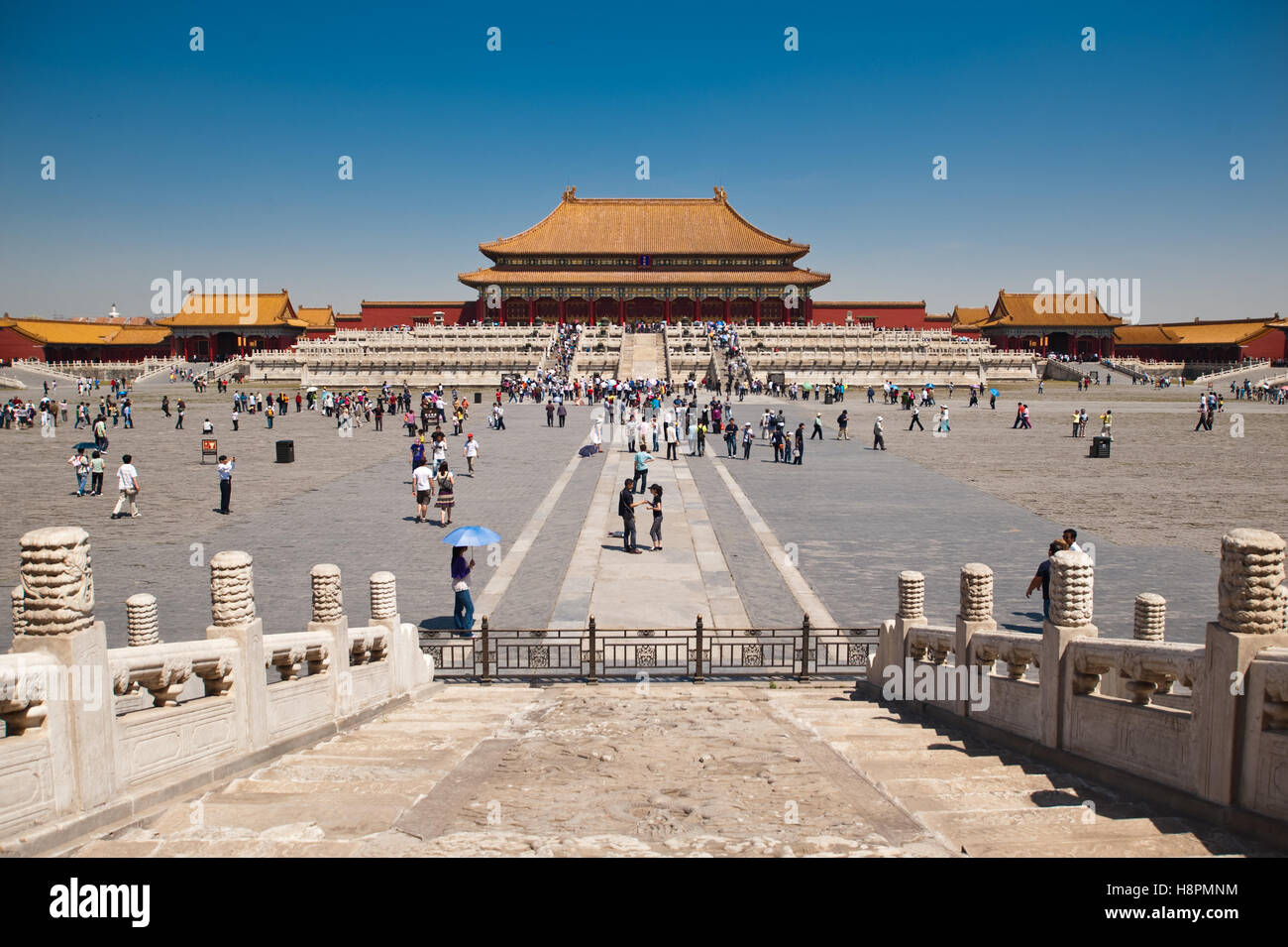 Drängen Sie sich vor dem Tor der höchsten Harmonie, Verbotene Stadt, Peking, China, Asien Stockfoto