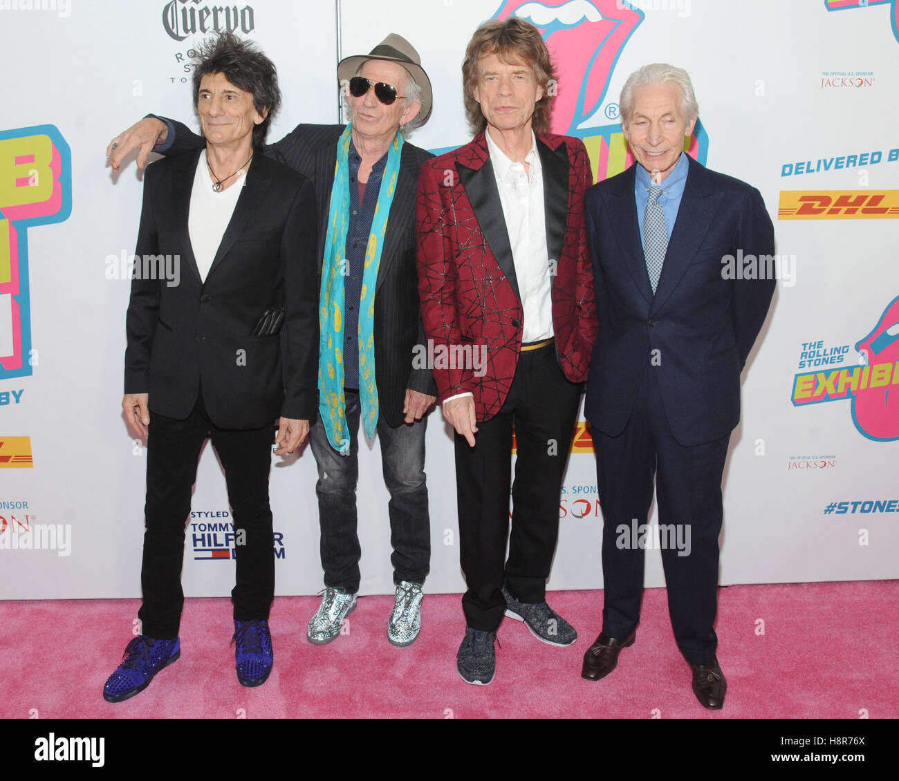 New York, NY, USA. 15. November 2016. (L-R) Ronnie Wood, Mick Jagger und Keith Richards, Charlie Watts der Rolling Stones besuchen The Rolling Stones-Exhibitionismus Opening Night am Industria Superstudio am 15. November 2016 in New York City. © John Palmer M Stockfoto