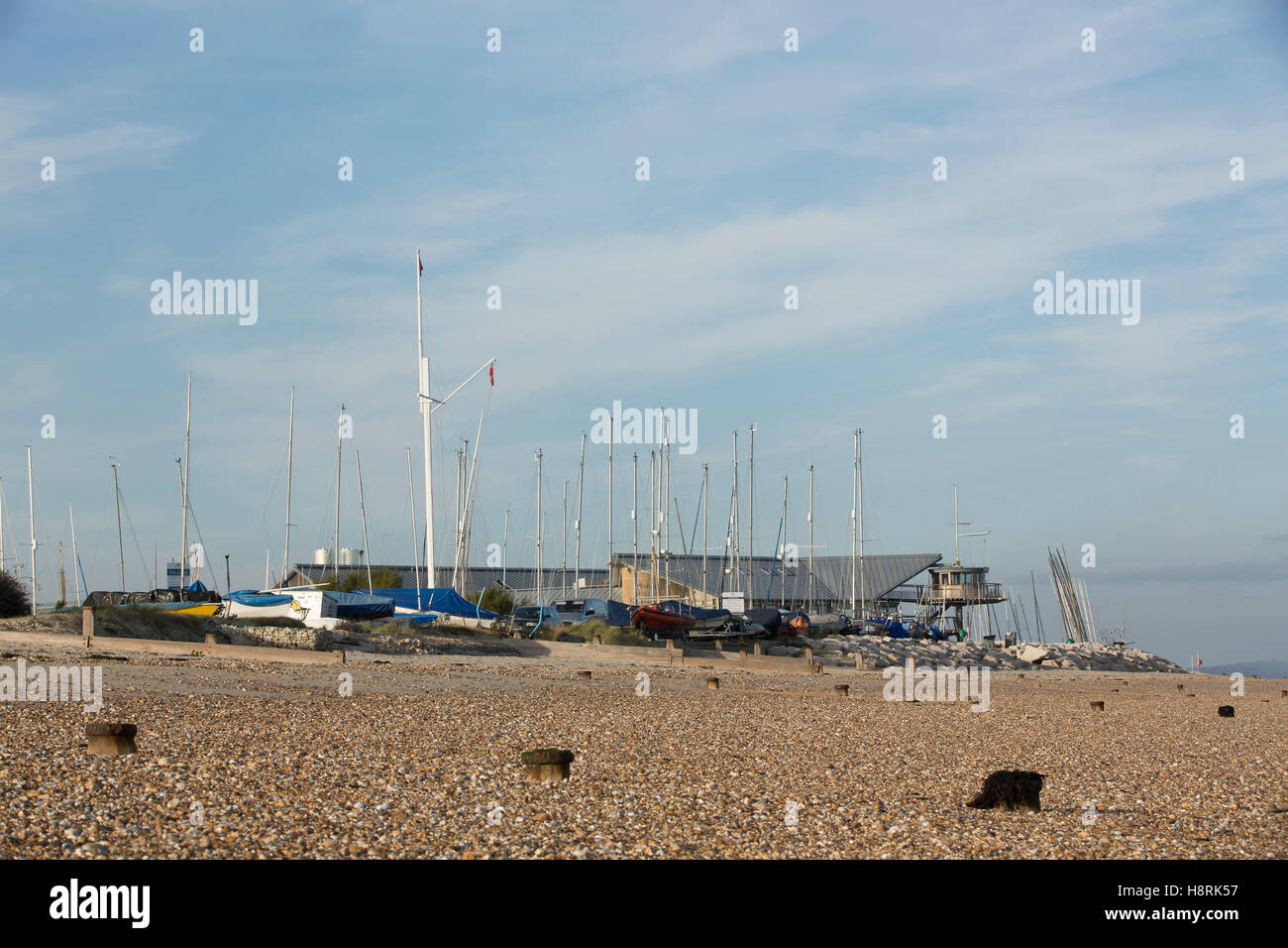 Typische Segelclub. Dieses ist auf Hayling Island in Hampshire an der Südküste von England. Stockfoto