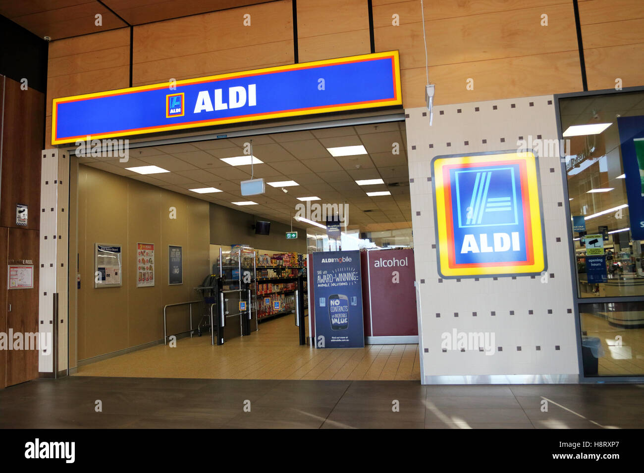 Aldi-Supermarkt in Cranbourne East Melbourne Victoria Australien Stockfoto