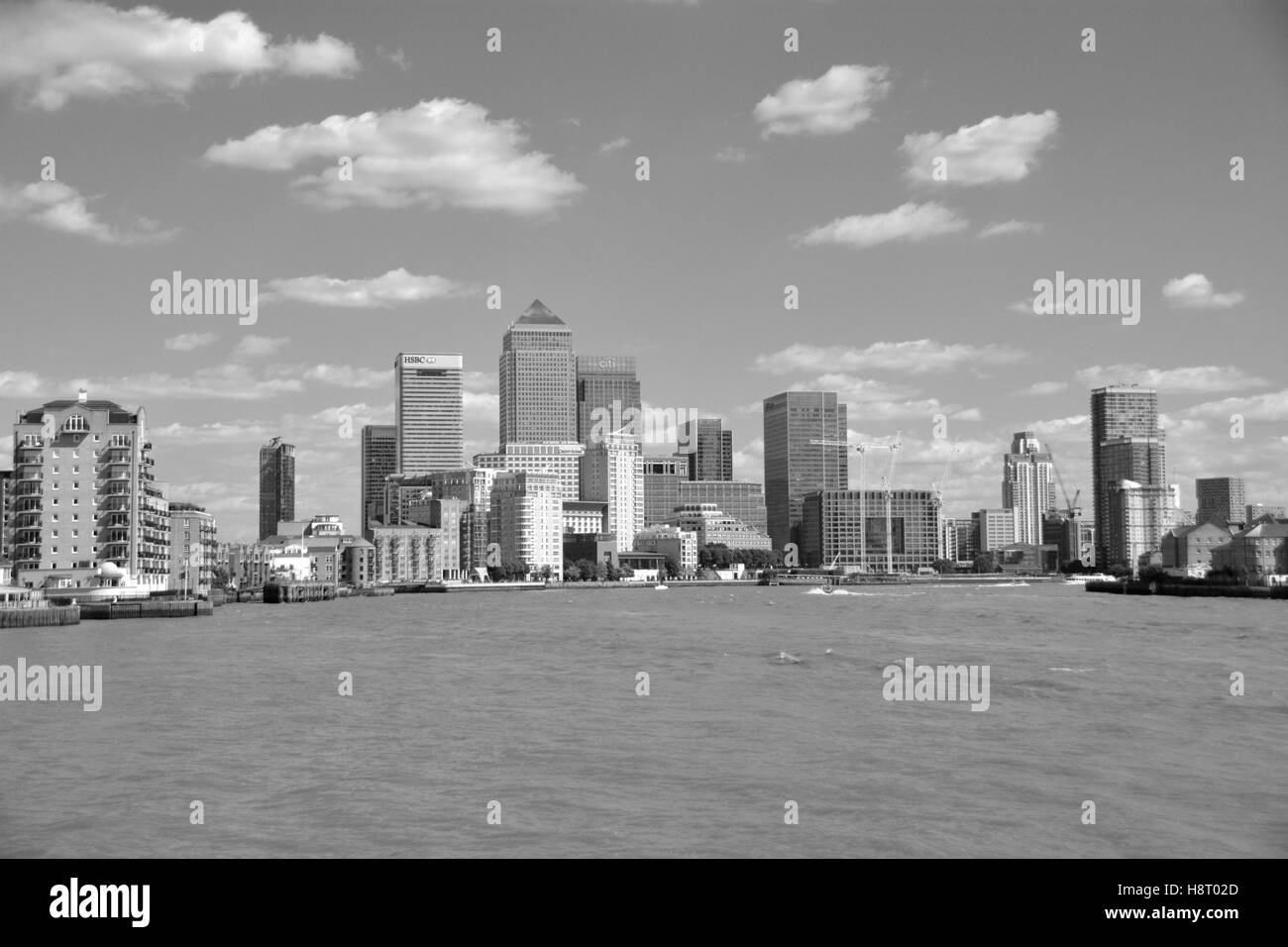 Schwarz / weiß-Blick über Themse Docklands City scape Stockfoto