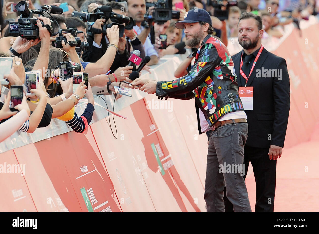 Jovanotti, dem Gast eine "Enge Begegnung" Veranstaltung mit dem Publikum, mit dem Titel "Bilder, Musik und Worte," auf dem 11. Rome Film Festival in Rom, Italien.  Mitwirkende: Lorenzo Cherubini, Jovanotti wo: Rom, Italien bei: Kredit-16. Oktober 2016: IPA/WENN.c Stockfoto