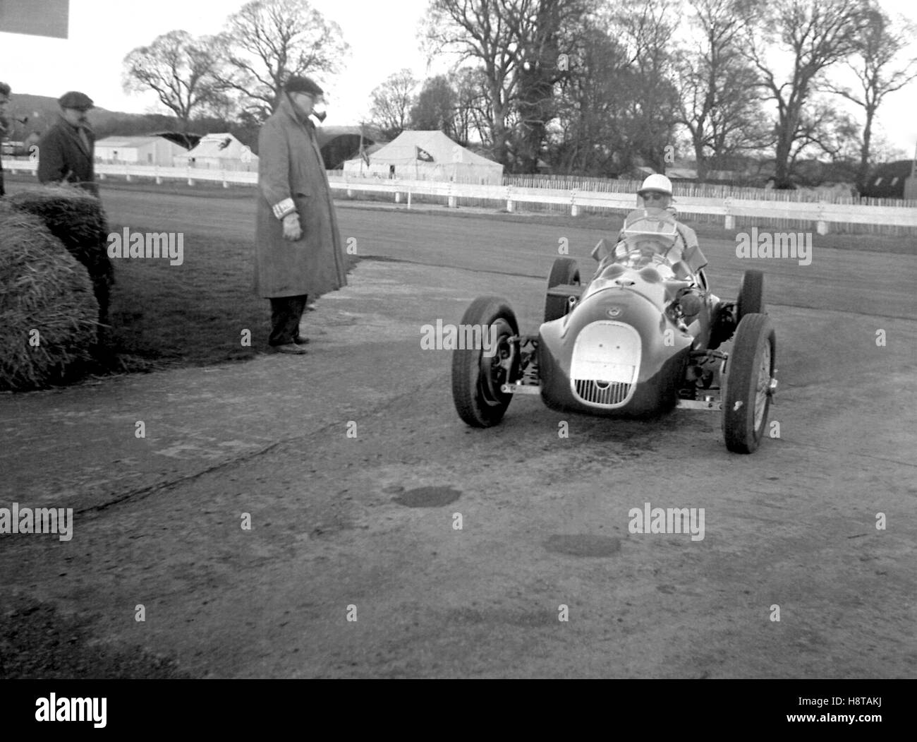 1951-LAUFWERKE MACKLIN HWM IN Stockfoto