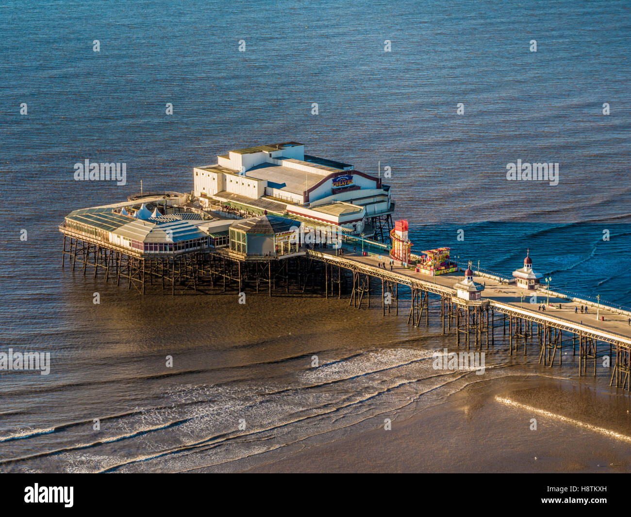 Theater am Ende der North Pier, Blackpool, Lancashire, UK. Stockfoto
