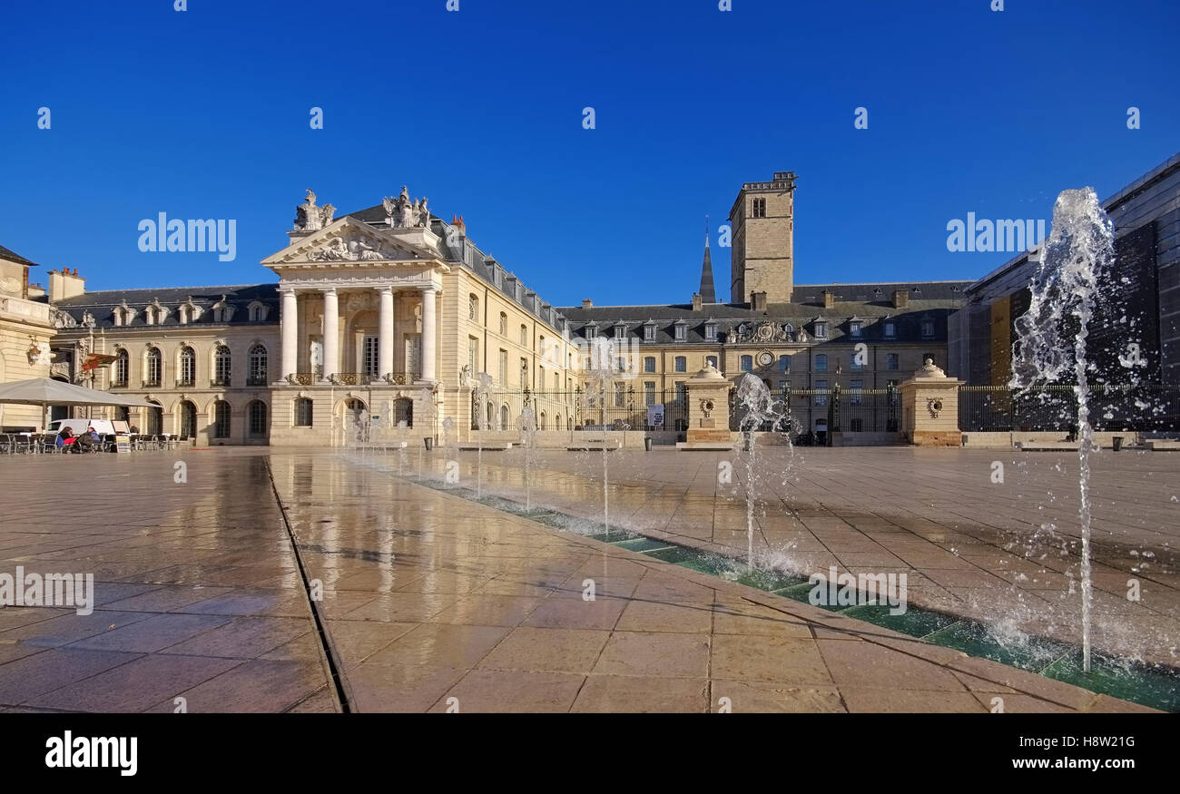 Dijon Place De La Liberation - Place De La Liberation, Dijon, France in Burgund Stockfoto