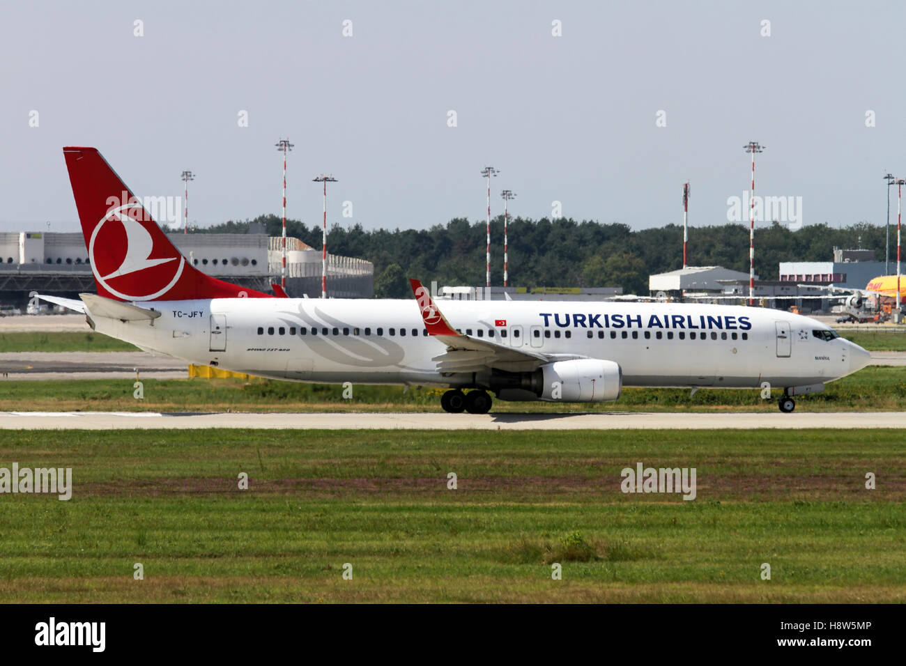 Turkish Airlines Boeing 737 Next Gen an Mailand - Malpensa (MXP / LIMC) Italien Stockfoto