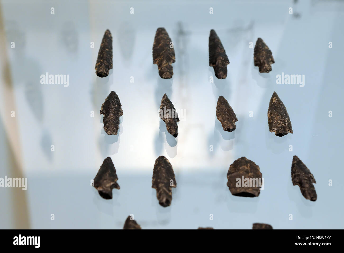 prähistorischer Pfeile, Laconi Archäologisches Museum, Sardinien, Italien Stockfoto