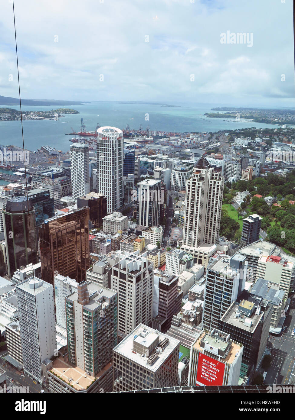 Blick vom Sky Tower in Auckland, Nordinsel, Neuseeland Stockfoto