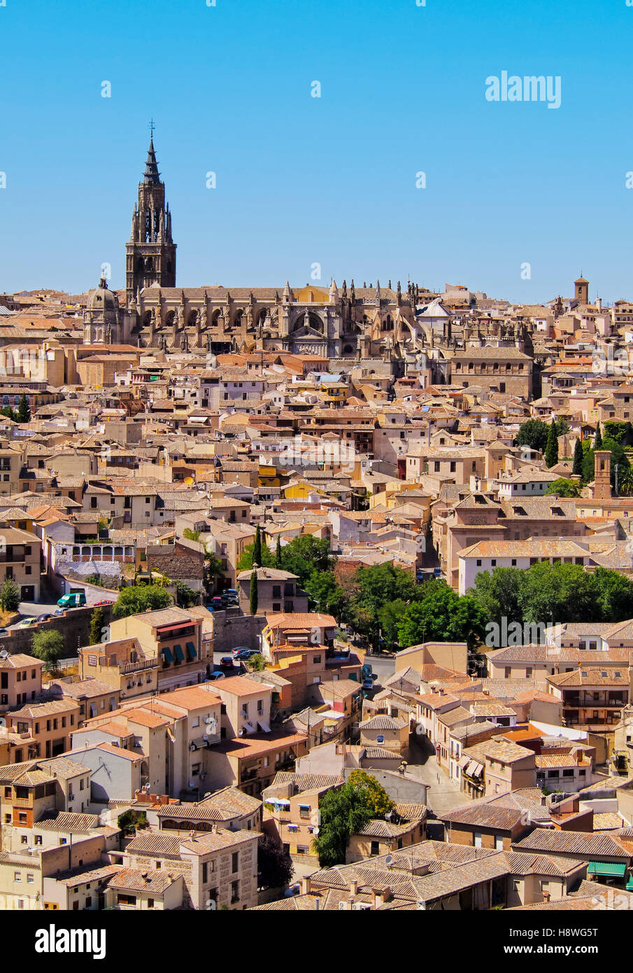 Spanien, Kastilien-La Mancha, Toledo, Altstadt, Blick auf die Kathedrale. Stockfoto