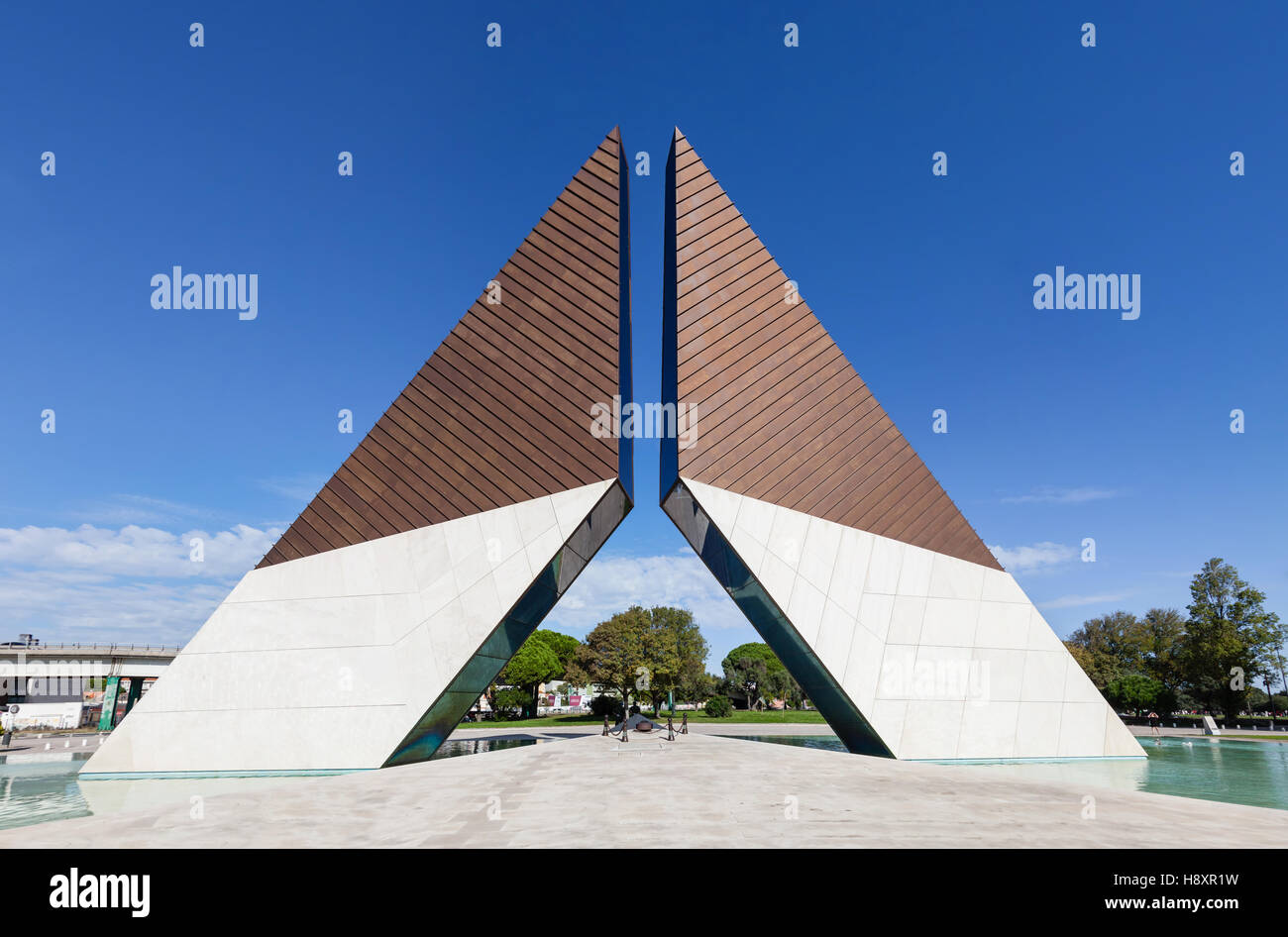 Monumento Aos Combatentes tun Ultramar. Bauwerk des portugiesischen Militärs daran gefallen in der afrikanischen Kolonialkrieg. Stockfoto