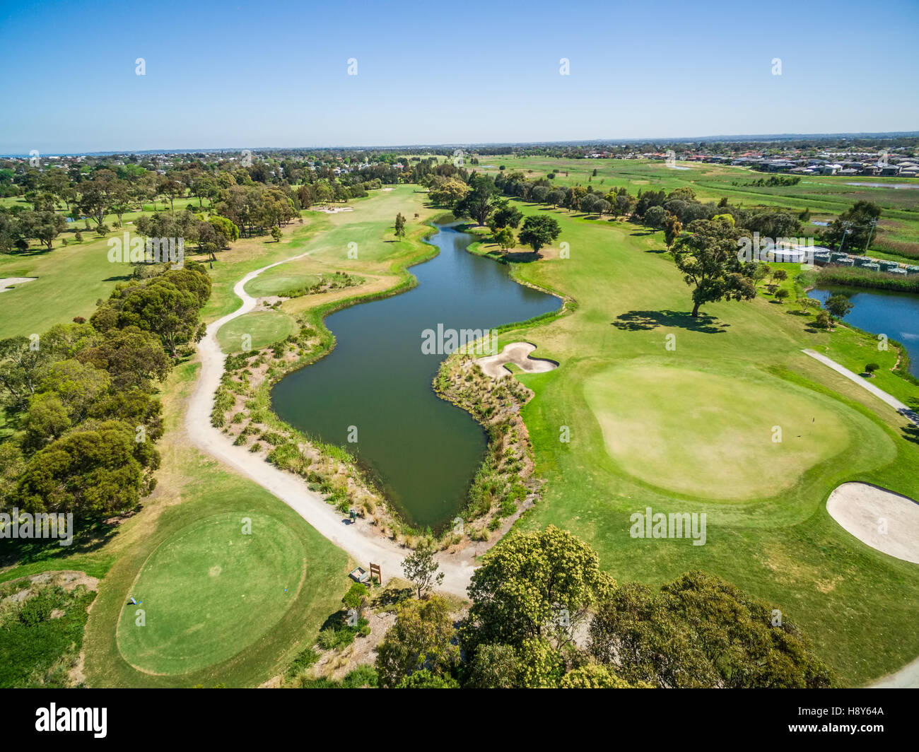 Luftaufnahme von Patterson River Golf Club an einem sonnigen Tag. Melbourne, Australien. Stockfoto