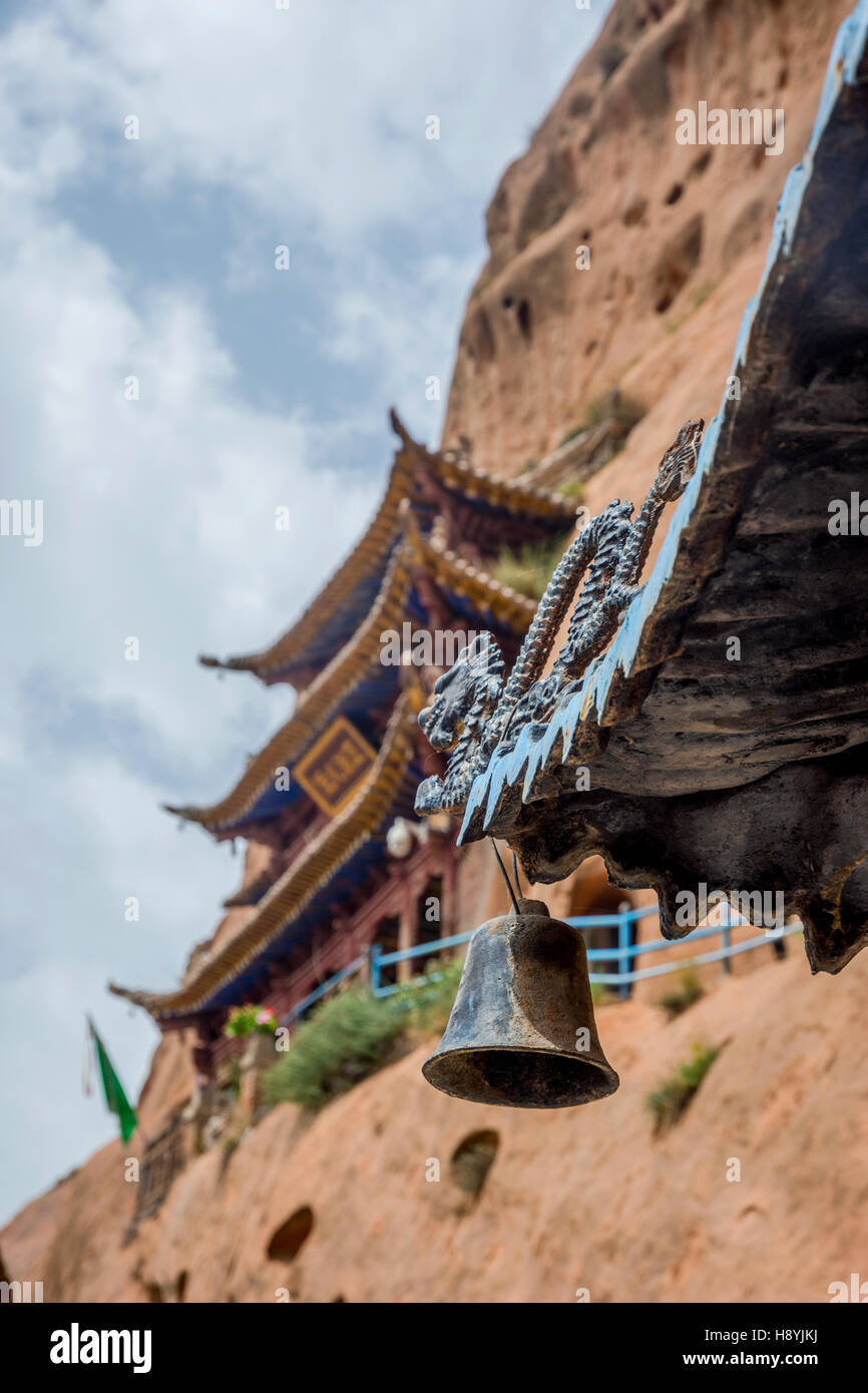 Dach-Detail an der Huf Tempel Mati Si Höhle, Zhangye, China Stockfoto