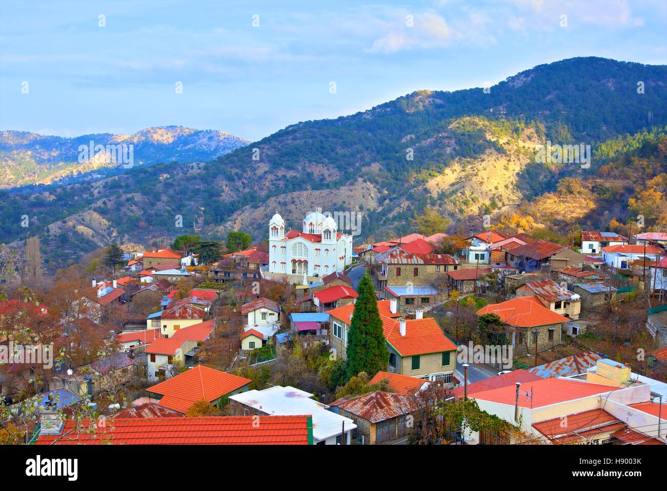 Kirche des Heiligen Kreuzes im östlichen Mittelmeer Dorf Pedoulas, Troodos-Gebirge, Zypern, Stockfoto