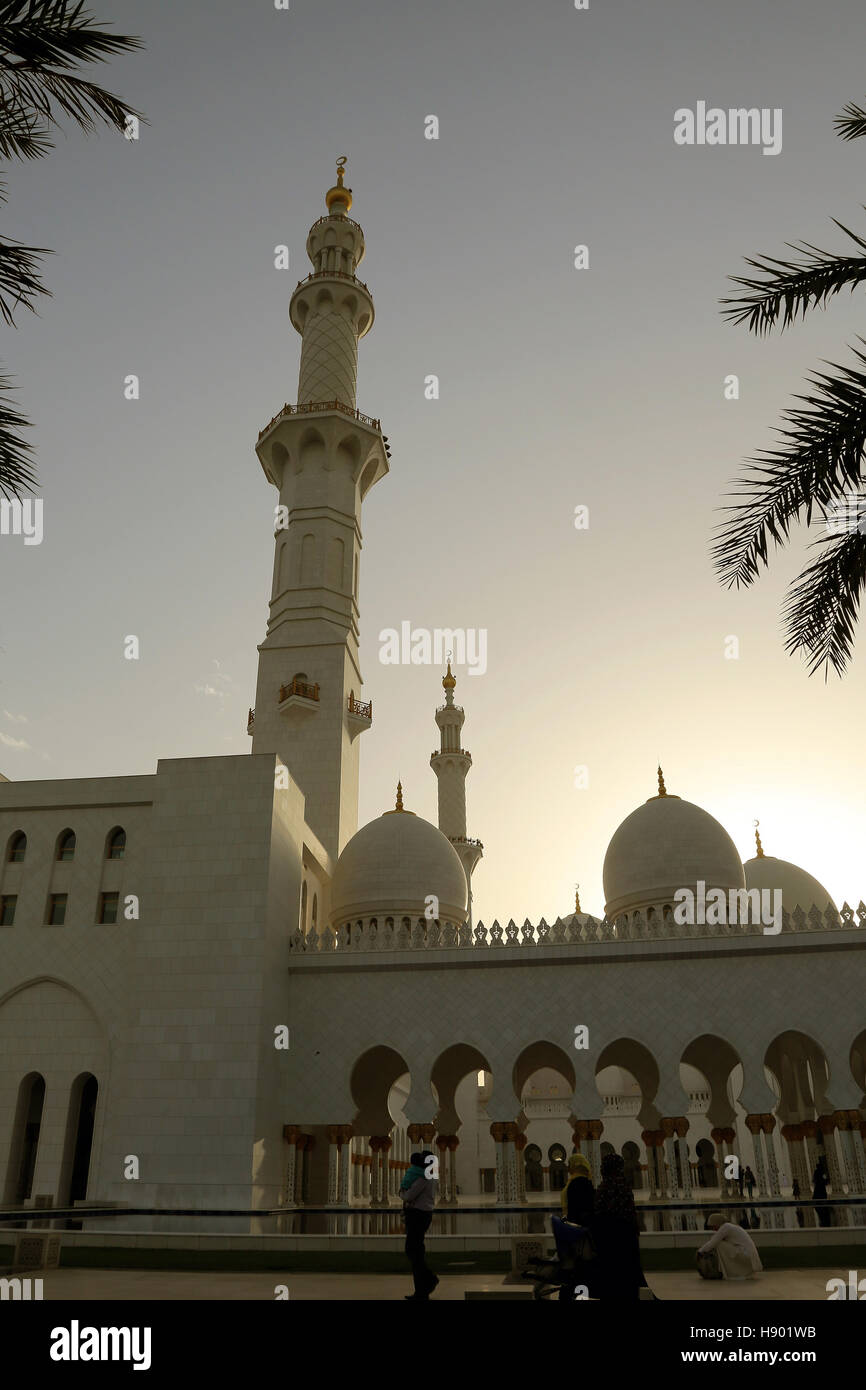 Sheikh Zayed Moschee in Abu Dhabi, Vereinigte Arabische Emirate Stockfoto