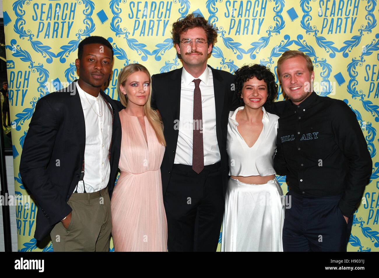 pics John Paul Reynolds Stranger Things https www alamy de stockfoto new york ny usa 16 november 2016 alia shawkat und john reynolds bei tbs suche partyreihe premiere am metrograph theater am 16 november 2016 in new york city bildnachweis diego corredormedien punchalamy live nachrichten 126006878 html