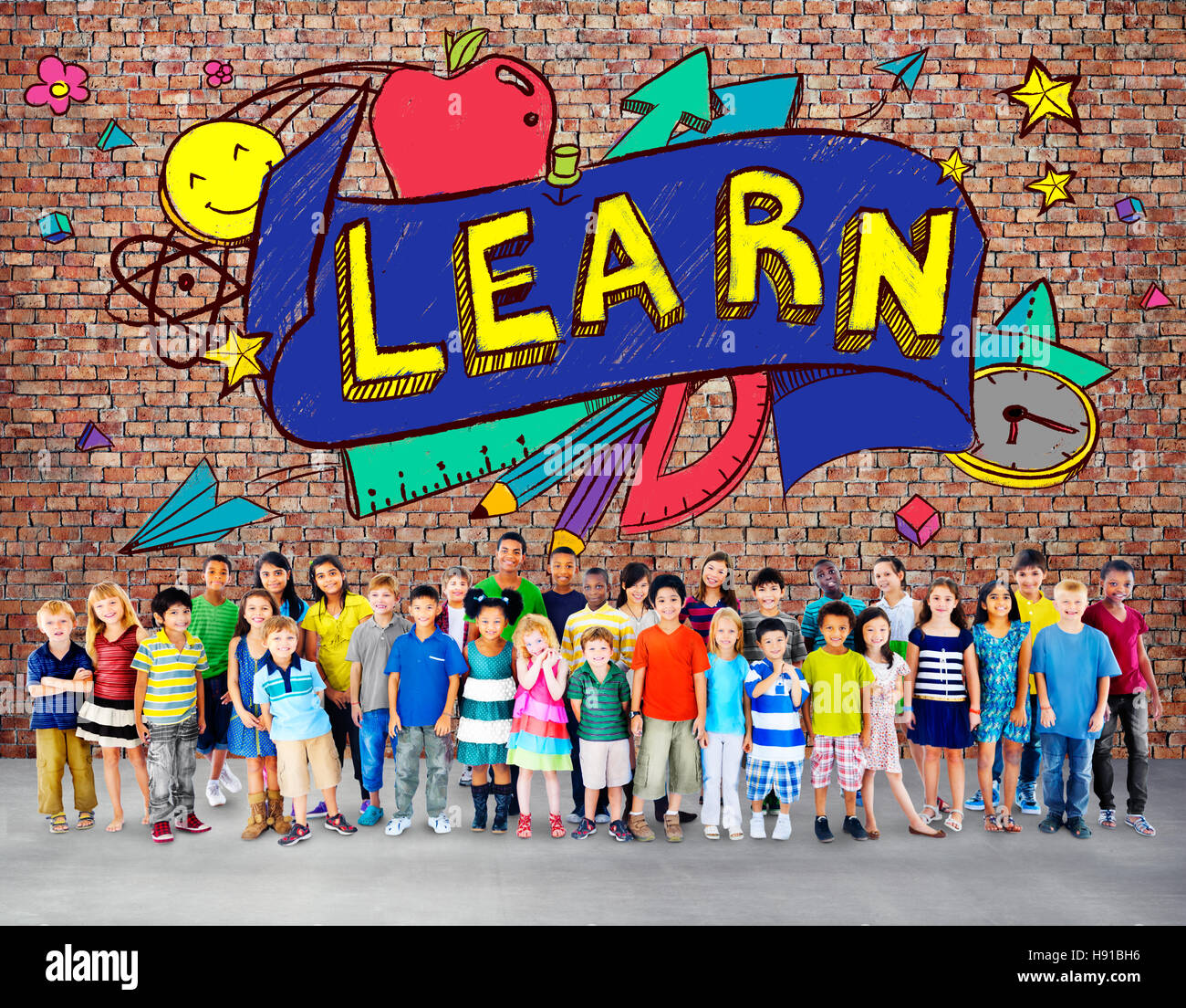 Kinder schulische Ausbildung lernen junge Konzept Weisheit Stockfoto