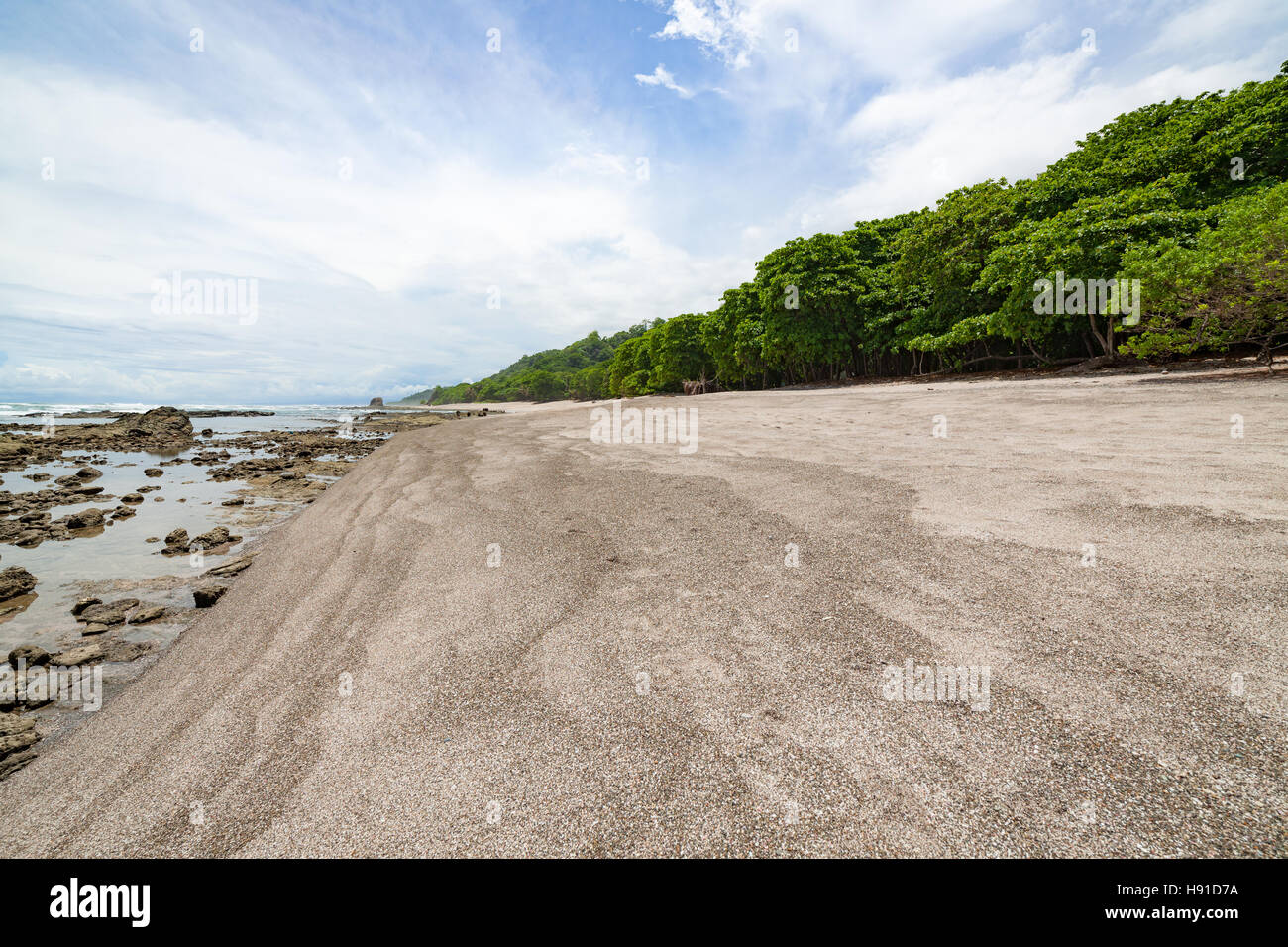 Tropischer Strand von Santa Teresa Costa rica Stockfoto