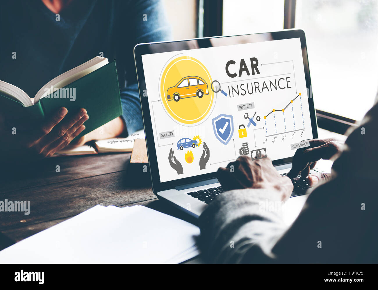 Auto Versicherungen Sicherheit Deckungskonzept Stockfoto