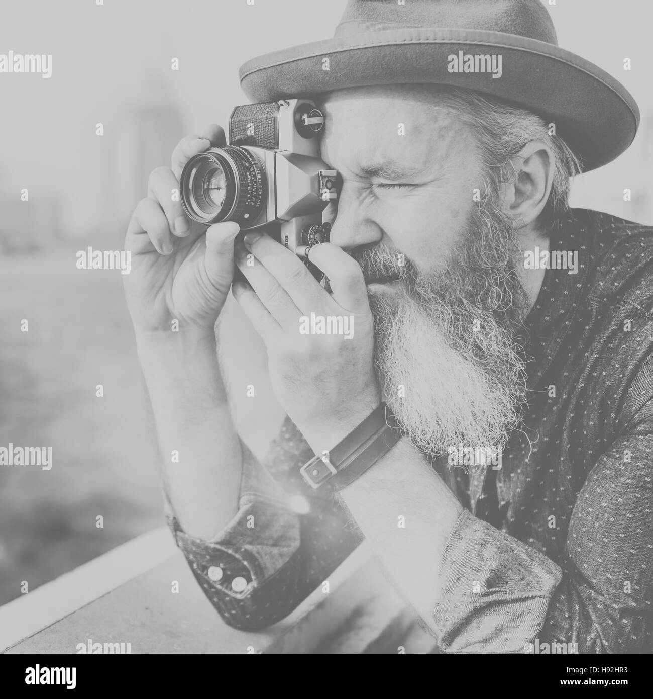 Senior woman Kamera Fotografie Reisen Konzept Stockfoto