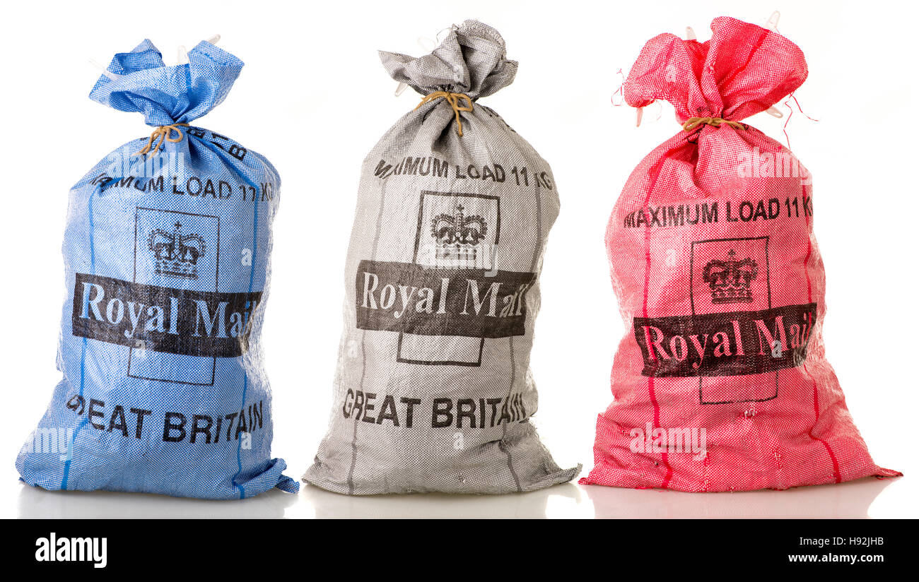 Drei Royal Mail Säcke - blau, grau und rot Stockfoto
