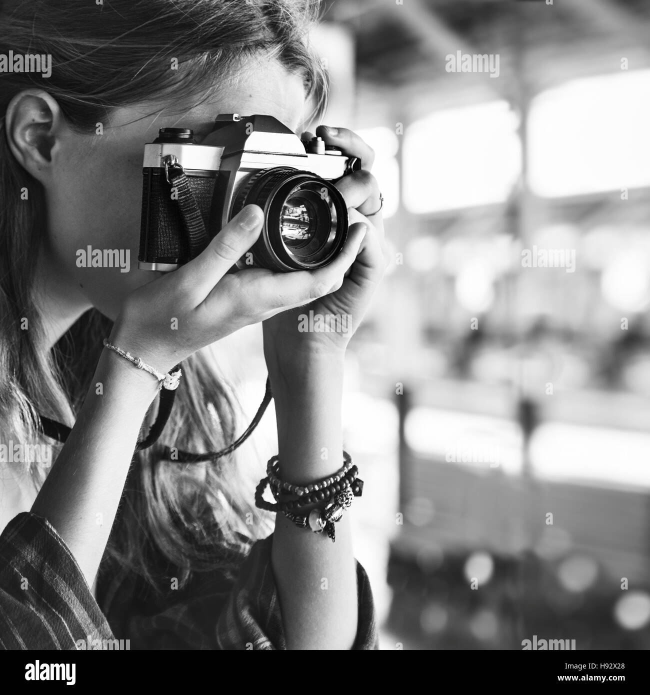 Mädchen-Abenteuer-Hangout Reisen Urlaub Fotografie Konzept Stockfoto