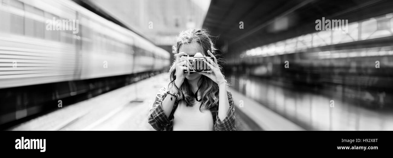 Mädchen-Abenteuer-Hangout Reisen Urlaub Fotografie Konzept Stockfoto