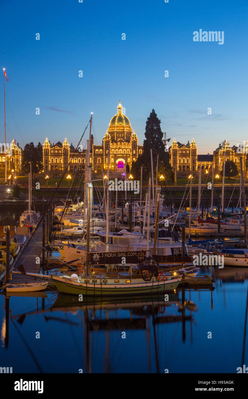 Parlament-Gebäude, Twilight, Victoria, Hafen, Vancouver Island, British Columbia, Kanada Stockfoto
