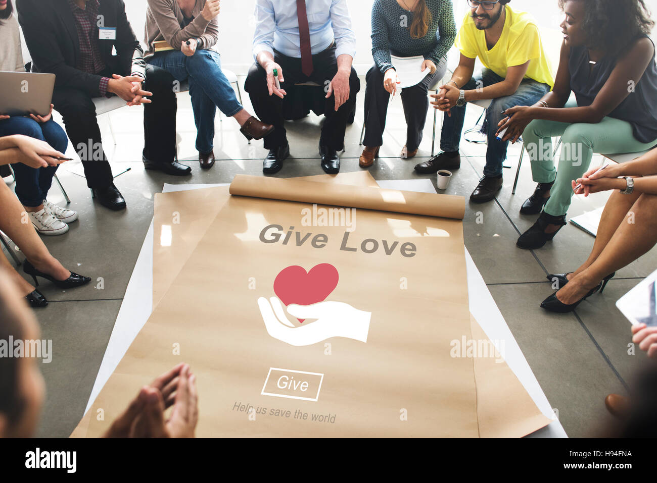 Liebe Liebe Pflegekonzept Hilfe geben Stockfoto