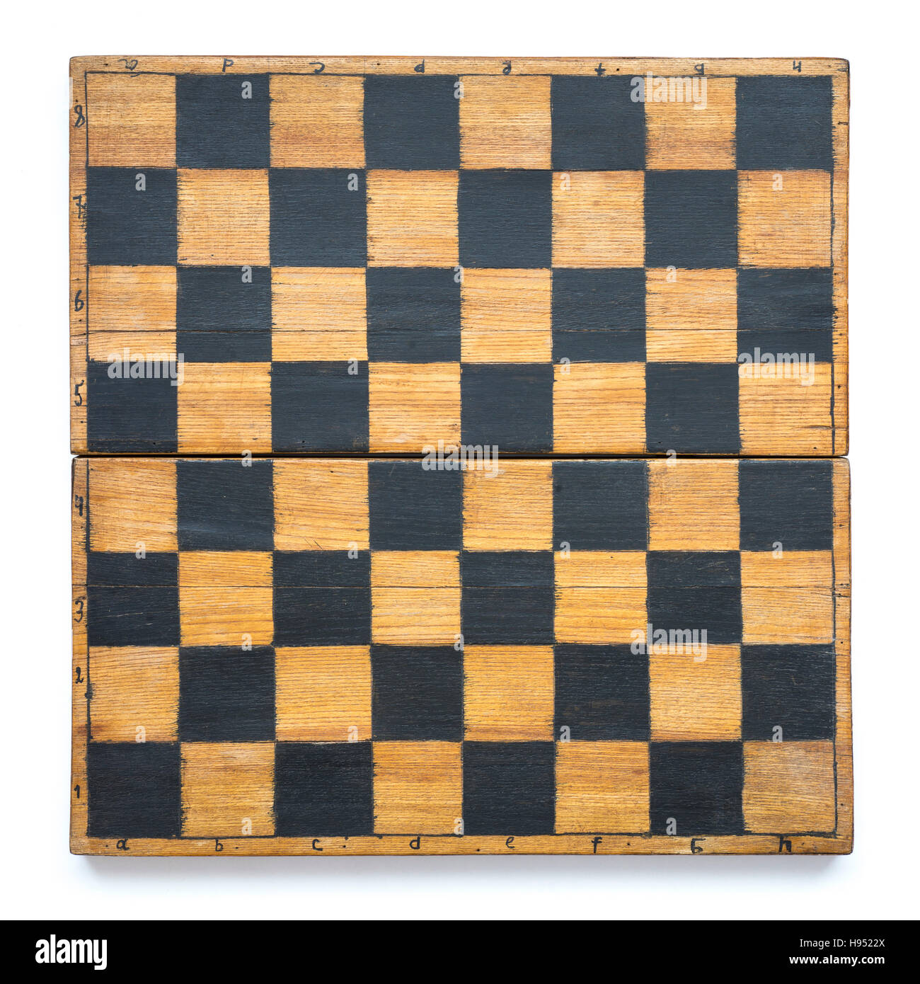Vintage Holz Schachbrett isoliert auf weißem Hintergrund Stockfoto